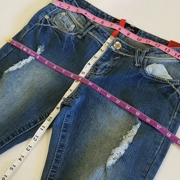 Eighty Eight Perfect Distressed Jeans Sz 9 - Picture 5 of 12